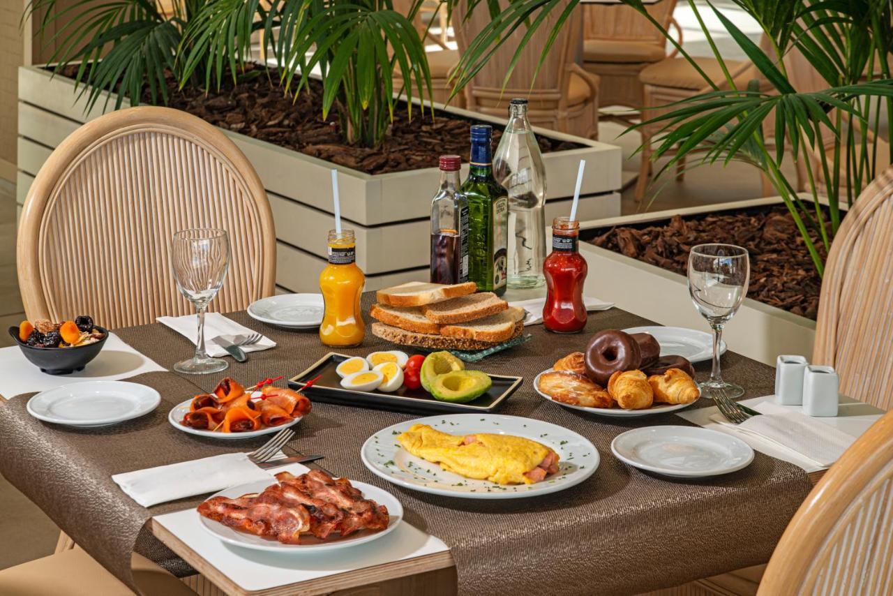 Hotel Cabogata Jardin 4*